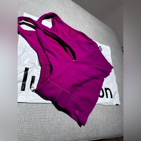 lululemon top - Picture 4 of 4